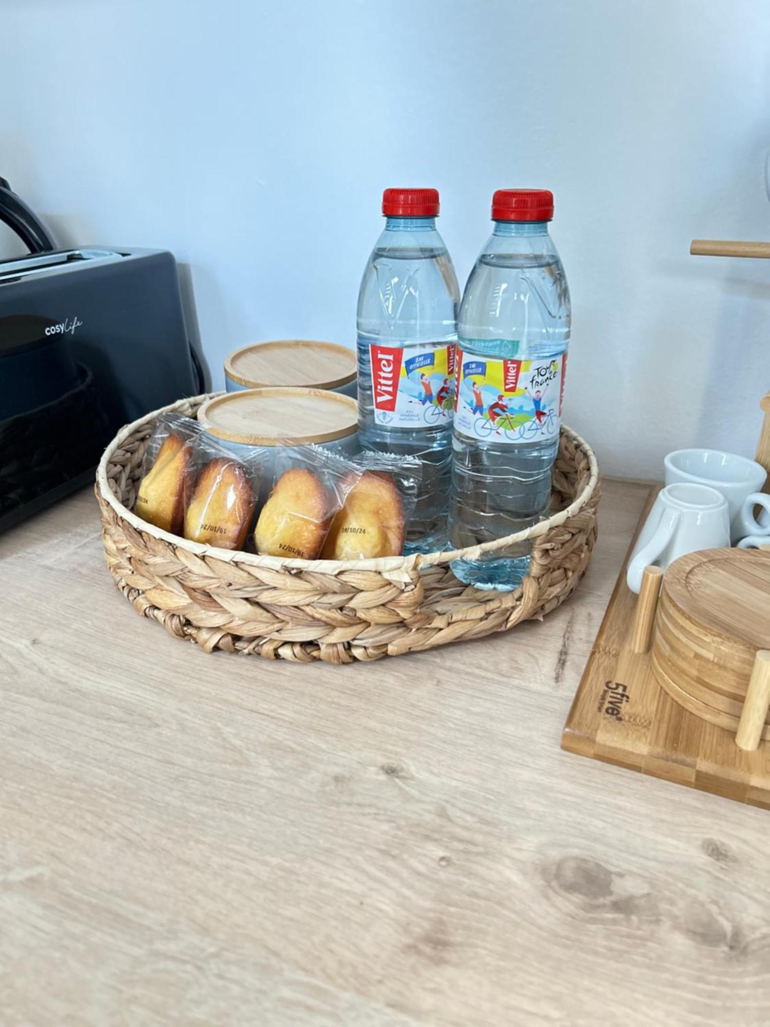 Maisonnette Parc Asterix I Roissy Cdg I Chateau De Chantilly I Paris